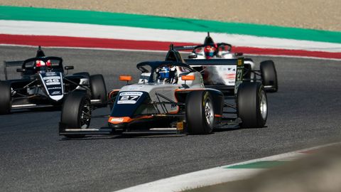 Eesti vormelisõitja Roland Kuklane debüteerib Itaalia F4 sarjas
