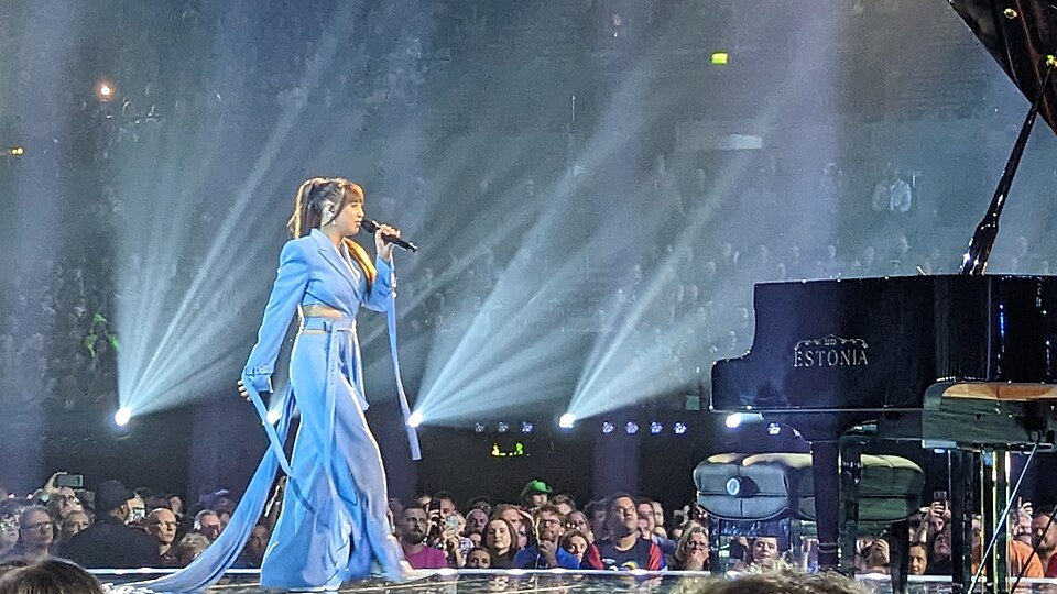 Laulja Alika: Narva on täiesti muutunud, kuid 9. mai ajal tuntakse erilist õhkkonda