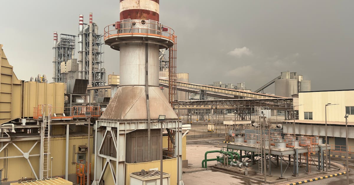 Hybrid Cement Plant Combines Fossil Fuels and Electricity