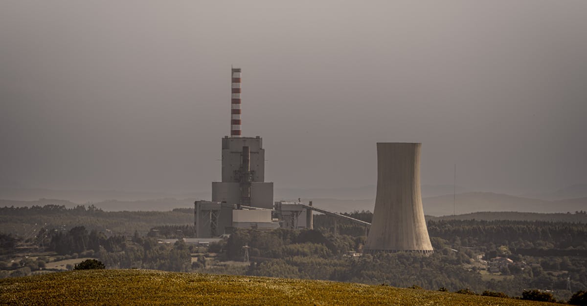 60 Nations Pursue Fossil Fuel Phase-Out Amid Climate Stalemate