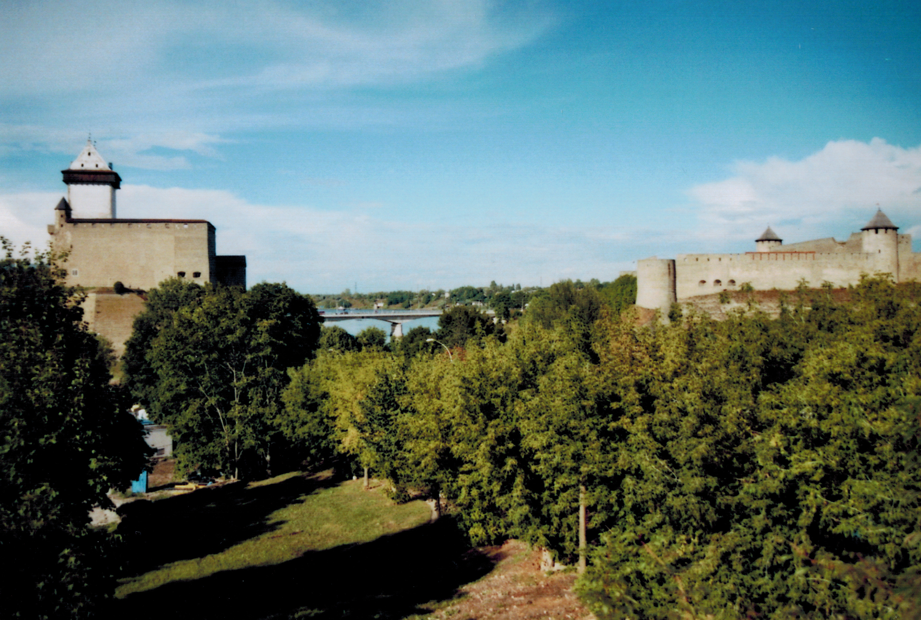 Narva võimud plaanivad 35 000 euroga linna ajalehte taaselustada