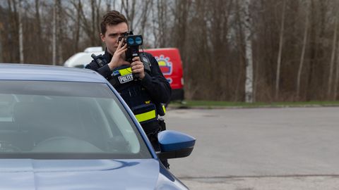 Politsei teostab Tartus kiiruskontrolle