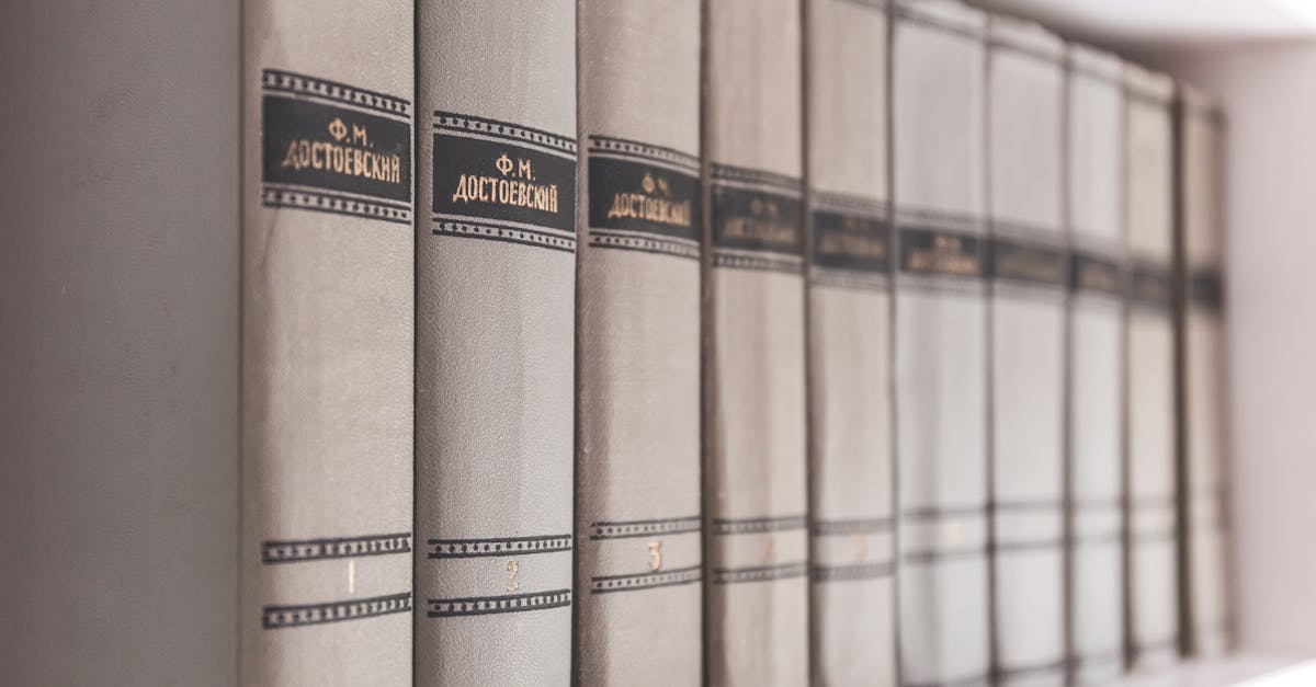 Российские платформы маркируют советские детские книги предупреждениями о наркотиках