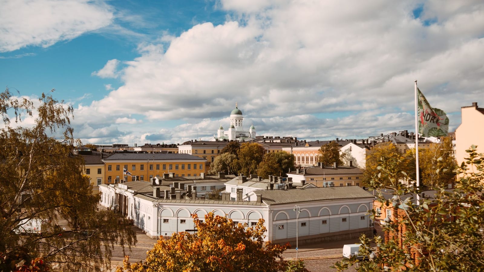 Helsingis on mitme Soome parlamendisaadiku kodus avastatud kahtlasi jälgi