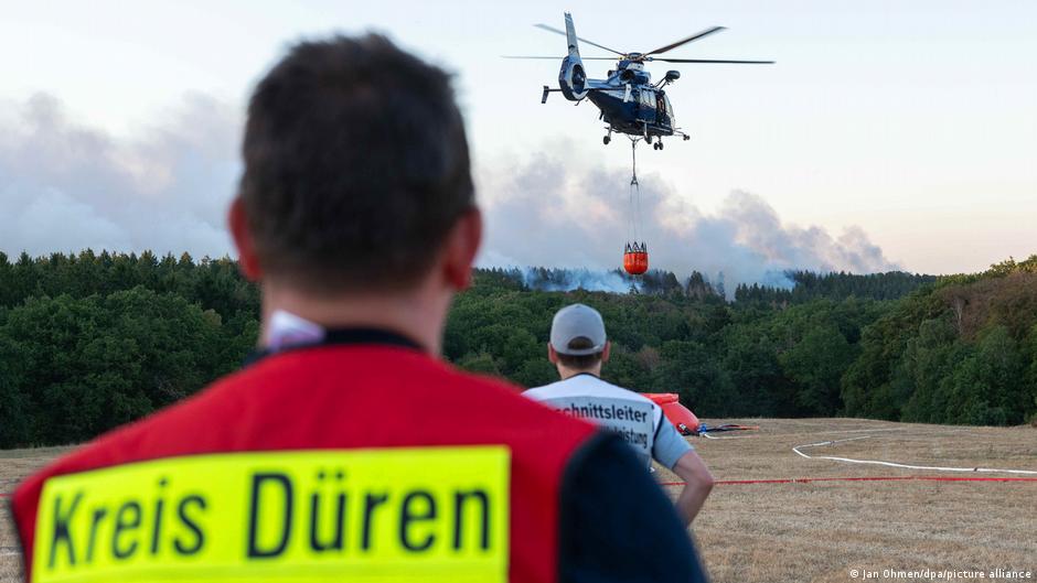 Maastikupõleng sunnib Saksamaal Hürtgenwaldis elanikke kodudest lahkuma