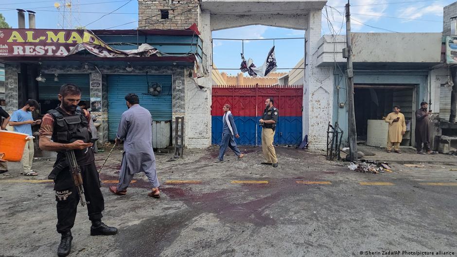Enesetaputerrorist tappis Pakistani Swati orus Kabali linnas 14 inimest