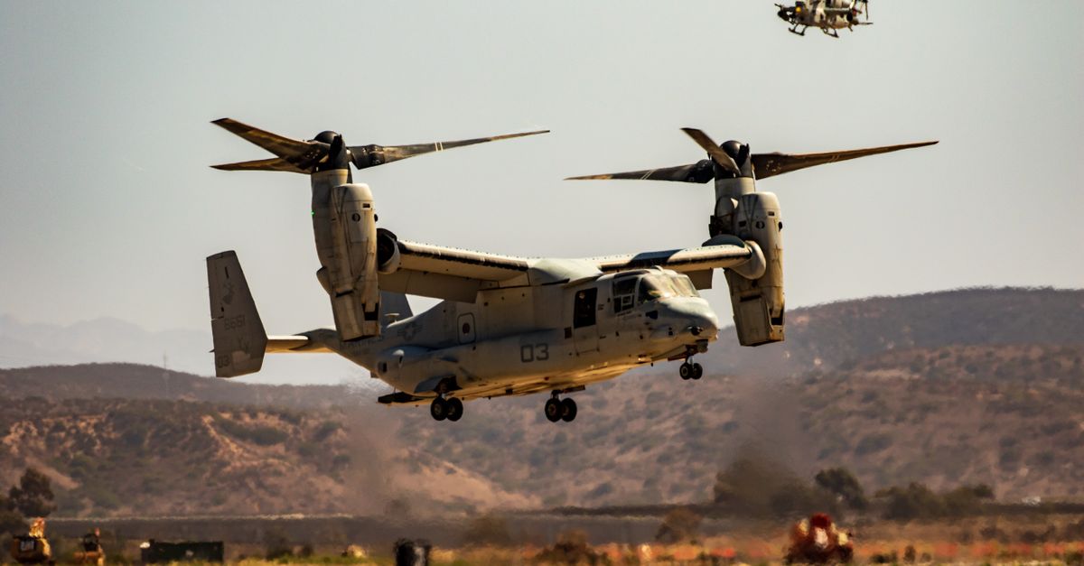 Russian Paramilitaries Strike Mali as Rebel Forces Advance