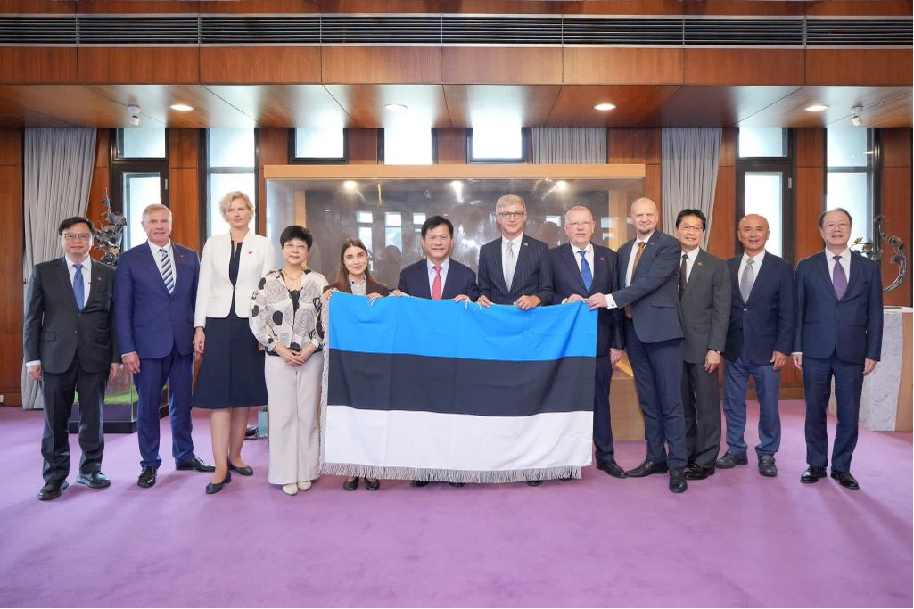 Riigikogu delegatsioon arutas Taipeis koostööd kaitsetööstuse ja innovatsiooni vallas