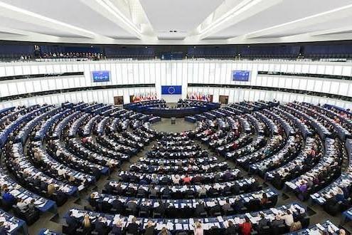 Euroopa Parlament algatab AfD-juhitud äärmusparempoolse fraktsiooni staatuse kontrollimise