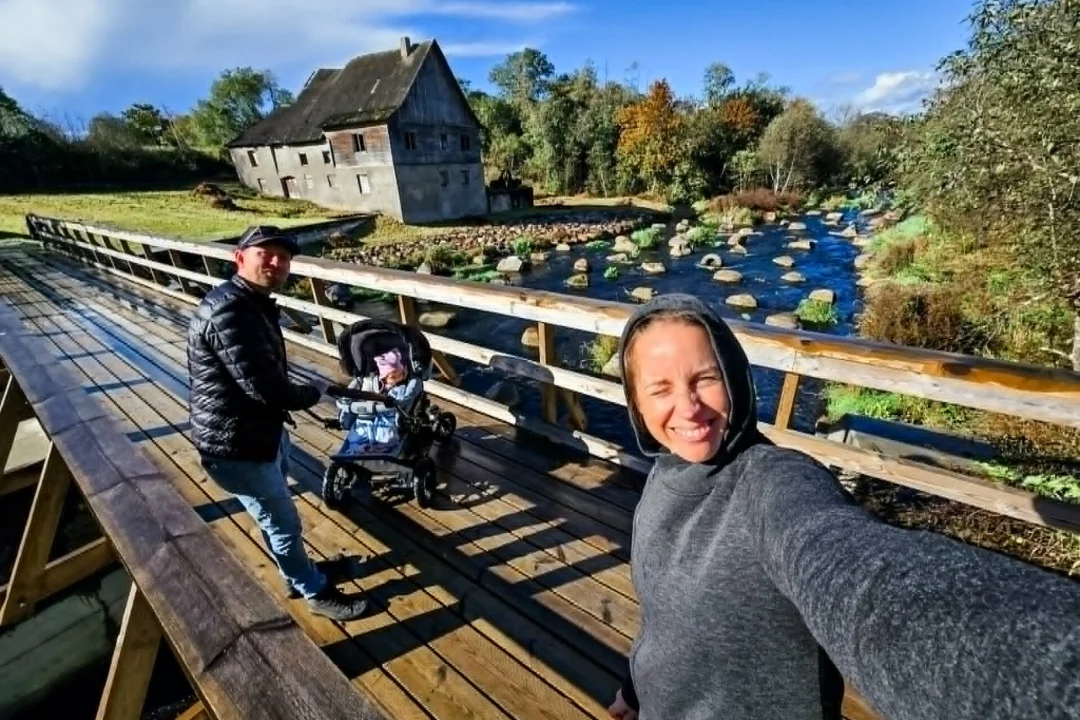 Pamela Maran and Mihkel Mälgand selling Rakvere flat and plot of land on the Selja River