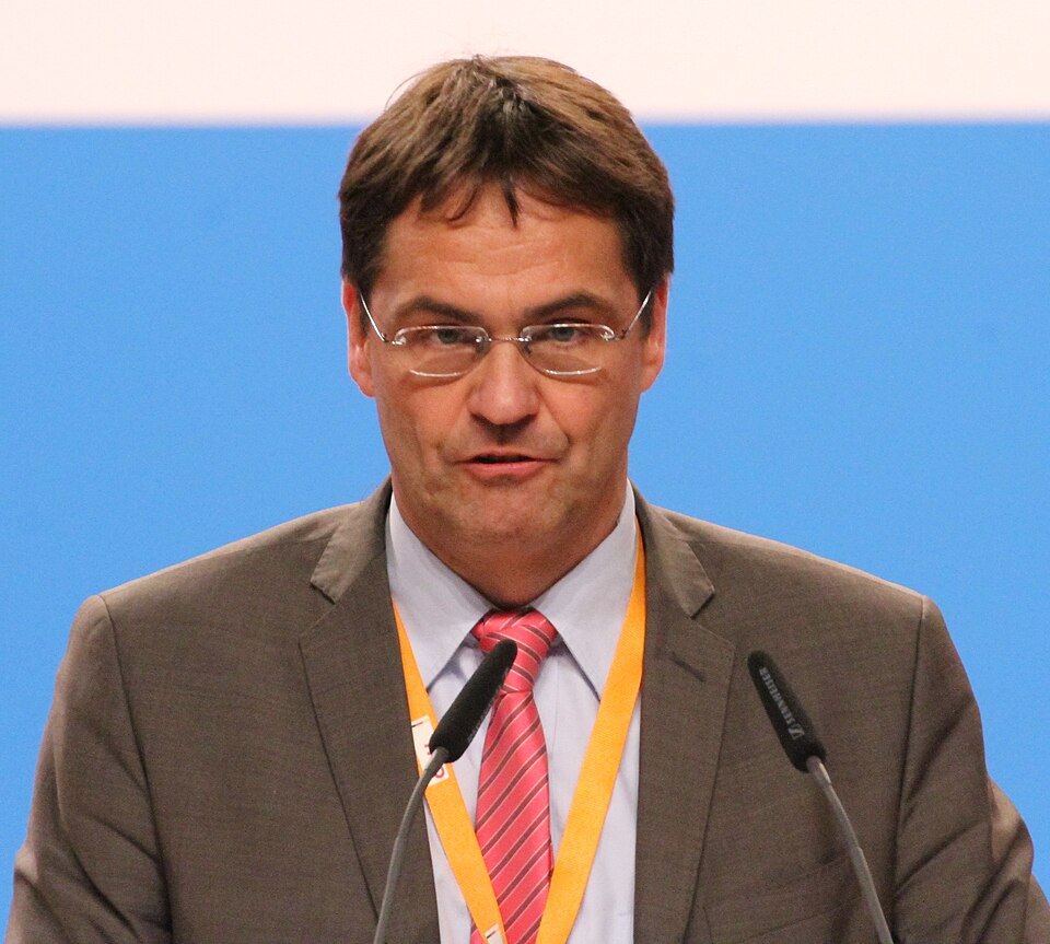 Brüsselis teravneb Euroopa Parlamendi tüli EL-i kliimareeglite ja heitmekvootide üle