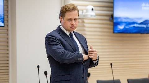 Ombudsman challenges Estonia in court over mass retention of telecommunications data