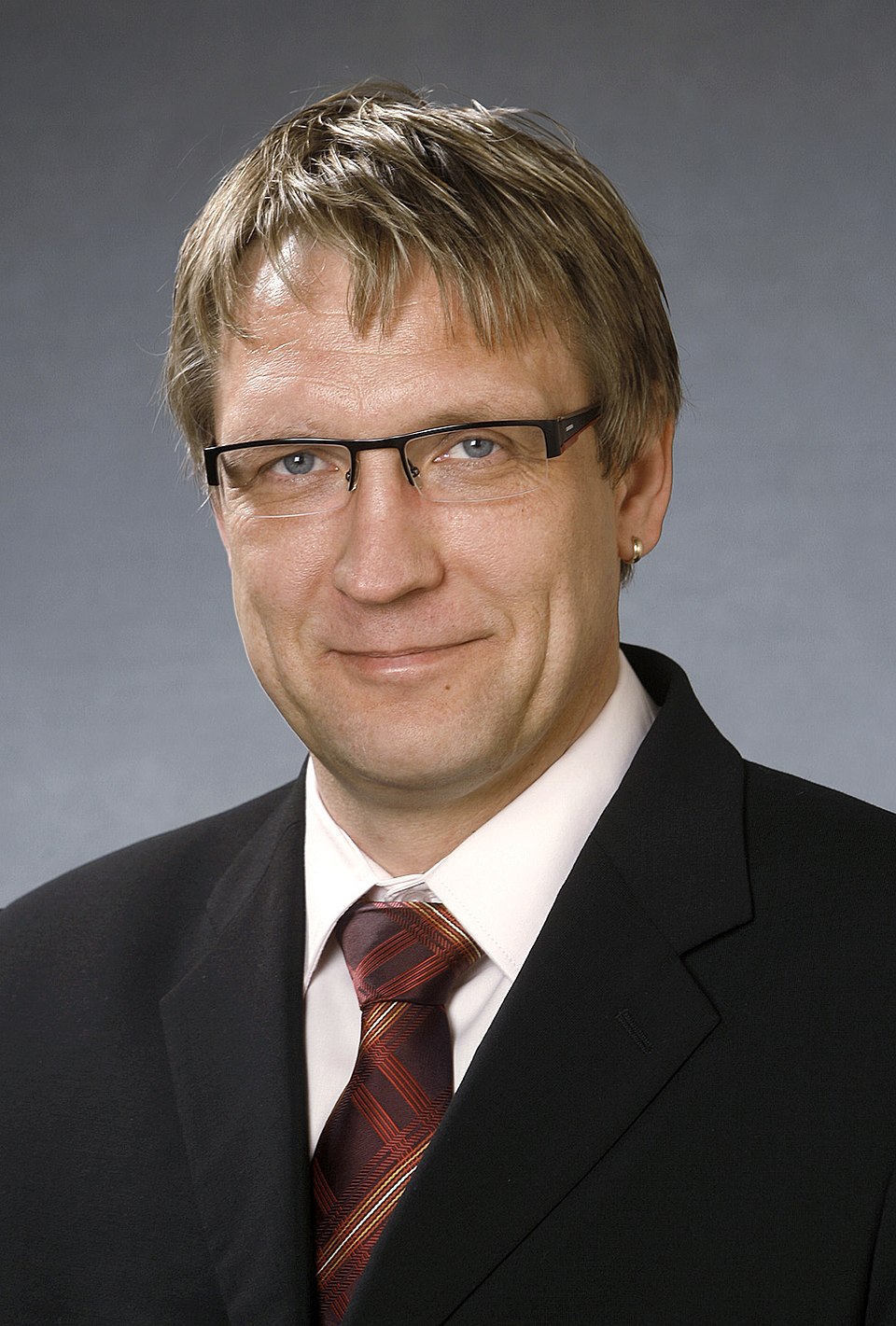 Särtsakate kodude uus hooaeg: kodud Veskimetsa alt ja Rail Balticu taga
