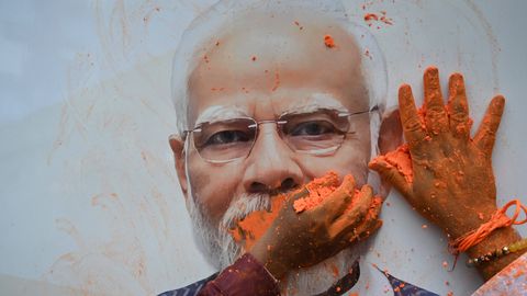 India peaministri partei püüdleb riigi domineerijaks