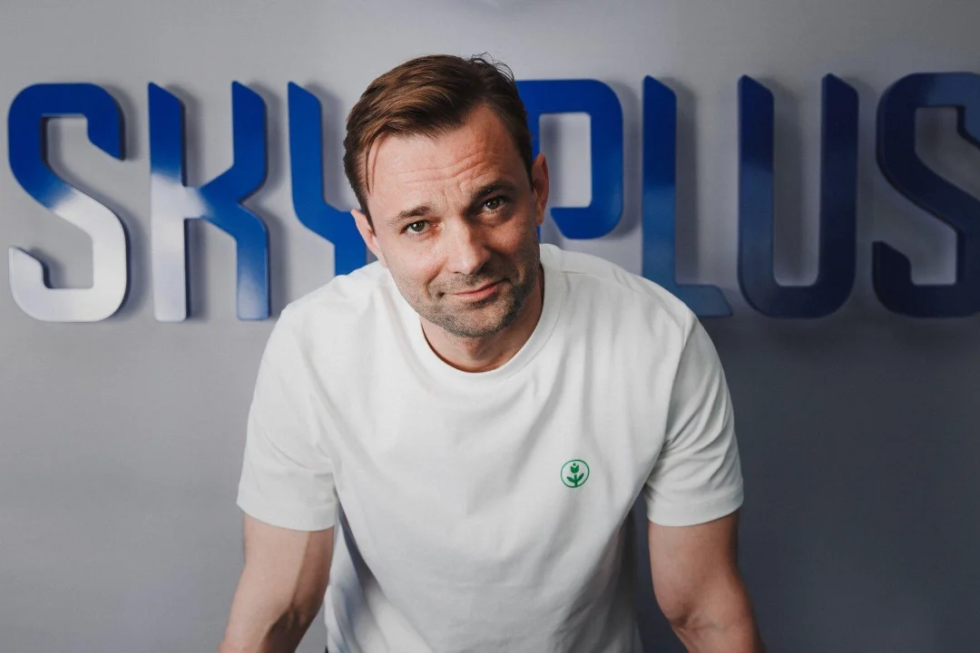 Eestis lahkus 43-aastaselt raadiohääl ja koomik Sten Erik Allikas