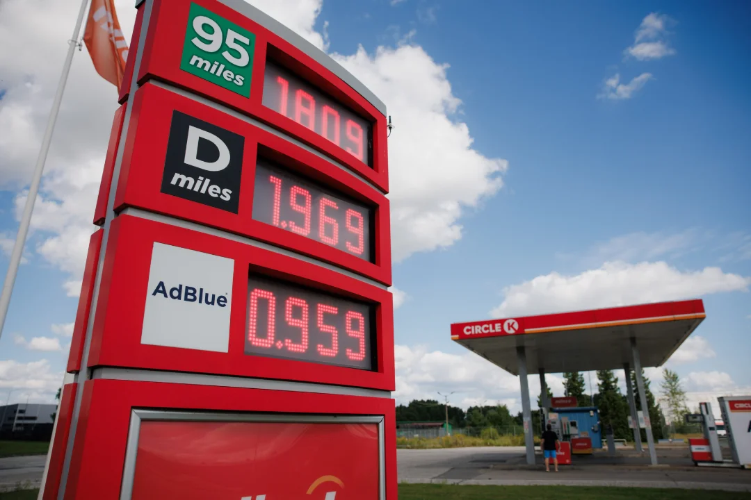 Kütusehinna ootamatu pööre: Eestis on bensiin odavam kui Lätis