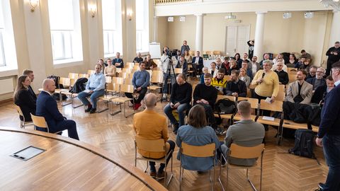 Pelguranna trammiliin jagas Tallinnas meelsusi