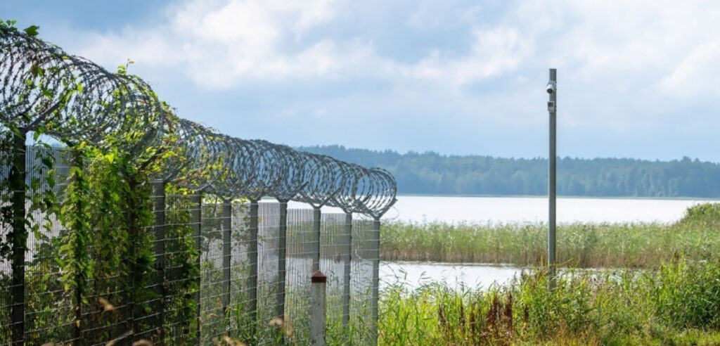 Läti idapiiril rünnatakse süstemaatiliselt uut seiresüsteemi