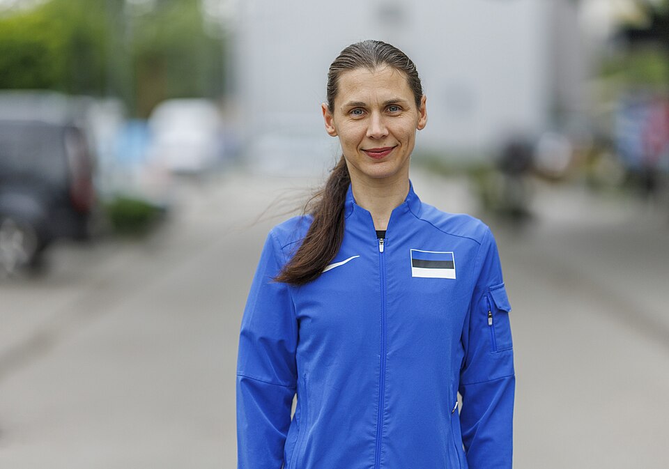 MM-hõbedad Irina Embrich ja Julia Beljajeva naasid väikese viivitusega Tallinna