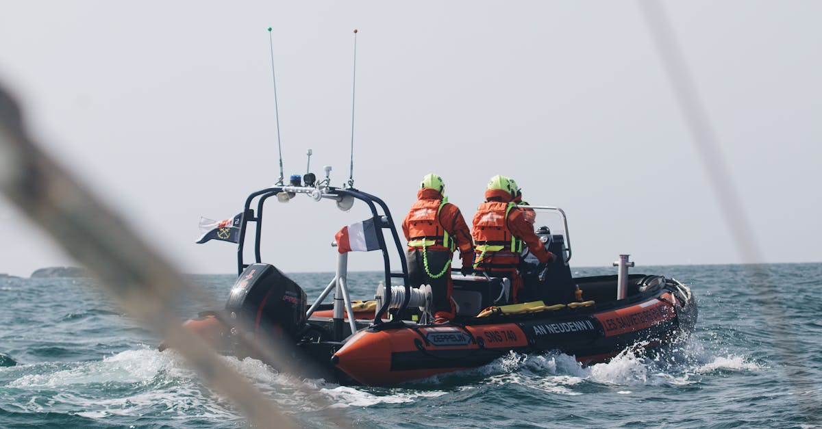 French Coastguard Rescues Over 100 Migrants in Channel Operation