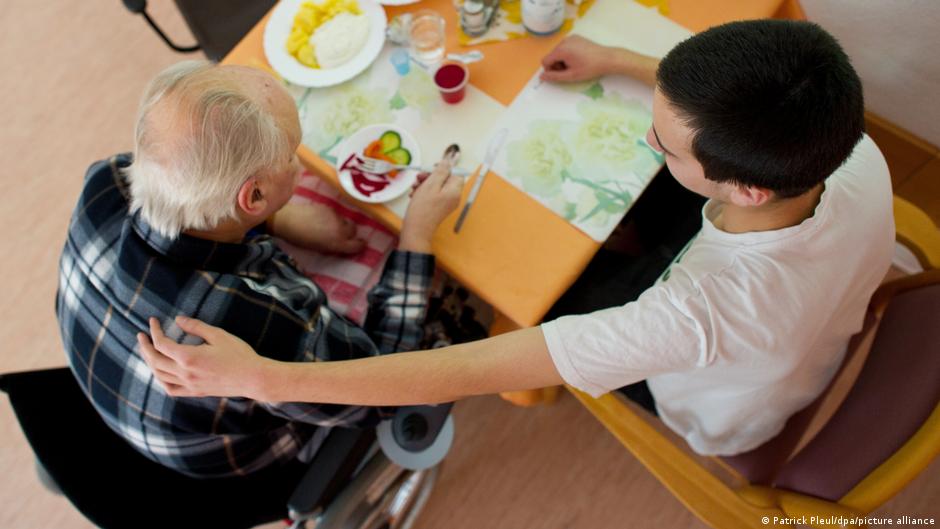 Saksamaa valmistub võimaliku kohustusliku tsiviilteenistuse taastamiseks