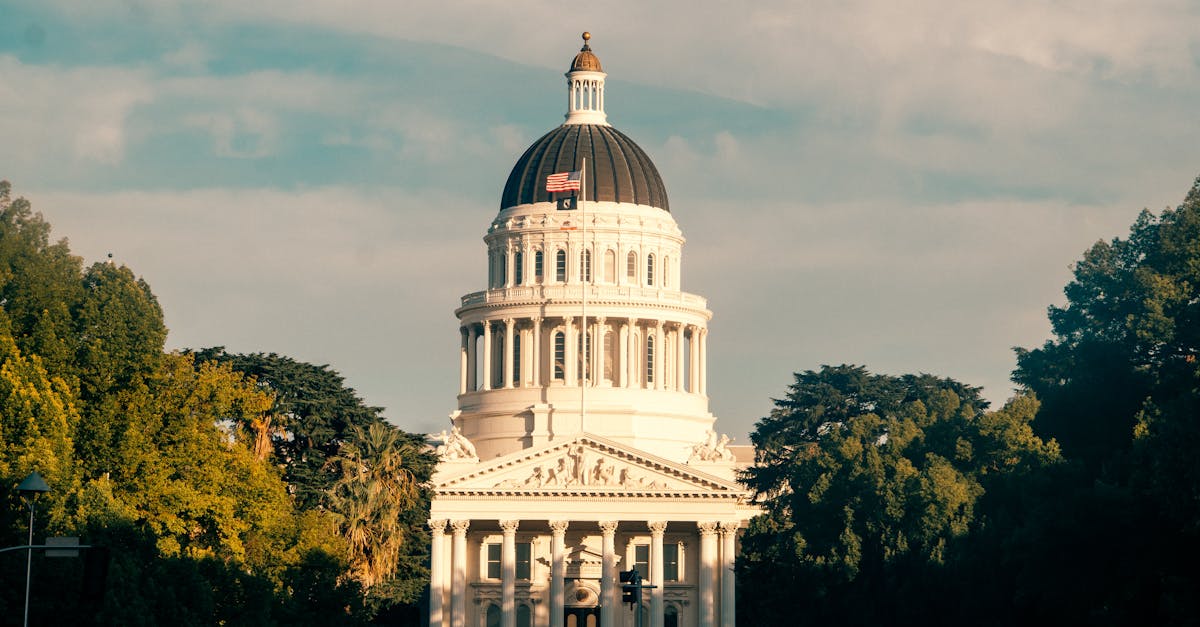 California's governance crisis: Why Democrats fear losing control