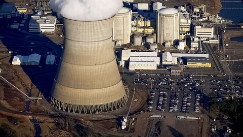 US plans to use Cold War plutonium in nuclear startups' reactors