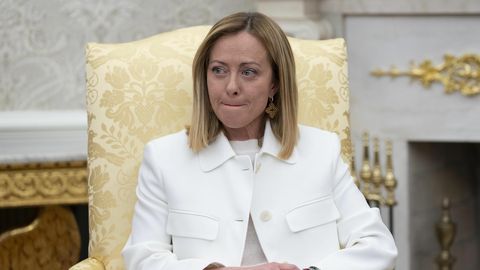 Itaalia ületab Itaalia-võla rekordiga euroala