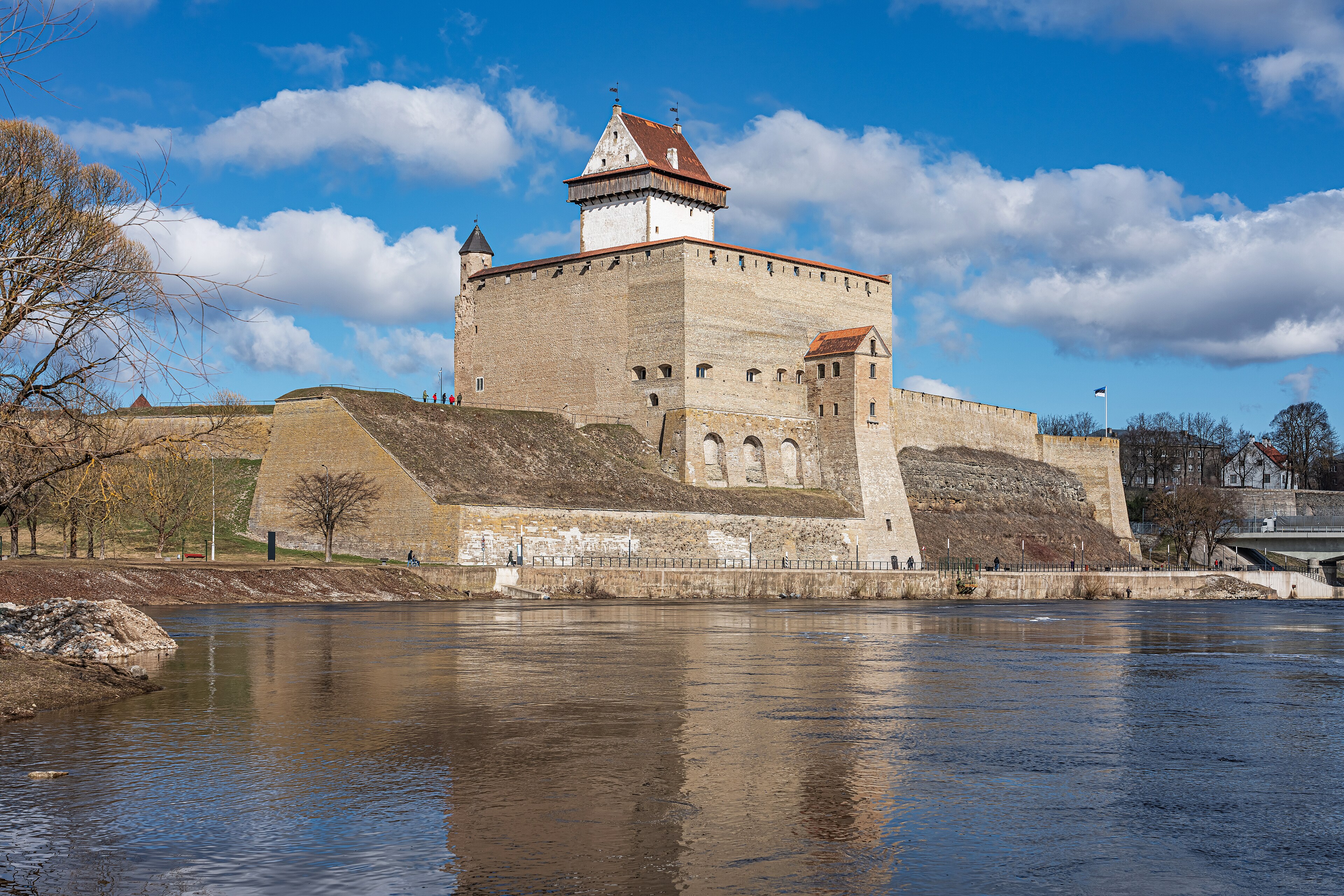Terviseamet: Narva kiirabiteenus säilib ja tugevneb pärast 2028. aasta reformi