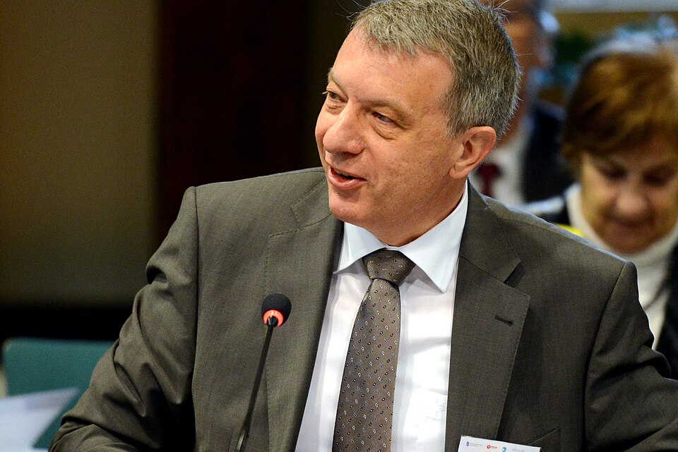 European Parliament leadership demands investigation into pro-Moscow Luxembourg MEP