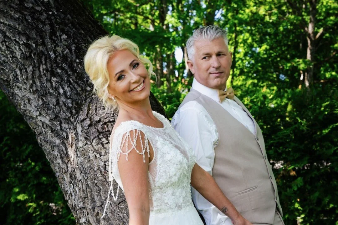 Mrs Estonia Classic Aili Larsen renews wedding vows with husband after 25 years