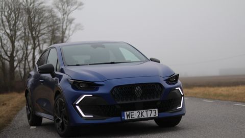 Renault Clio uus hübriid: 1000 km linnasõitu 39 liitriga