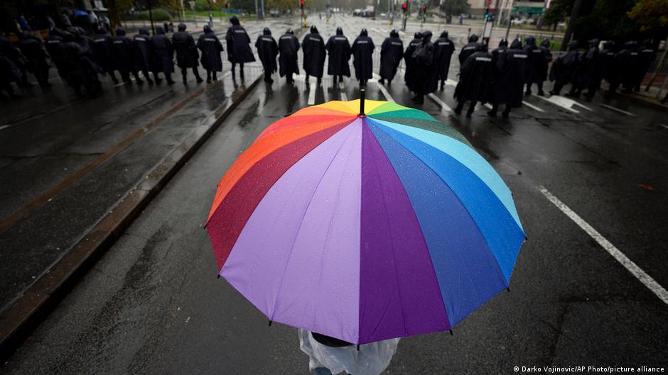 Belgradis ja mujal Serbias süveneb vägivald LGBTQ+ kogukonna vastu