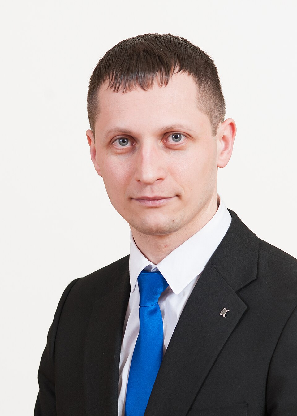 Lüganuse vallavolikogu opositsioon algatas vallavanem Dmitri Dmitrijevi umbusaldamise