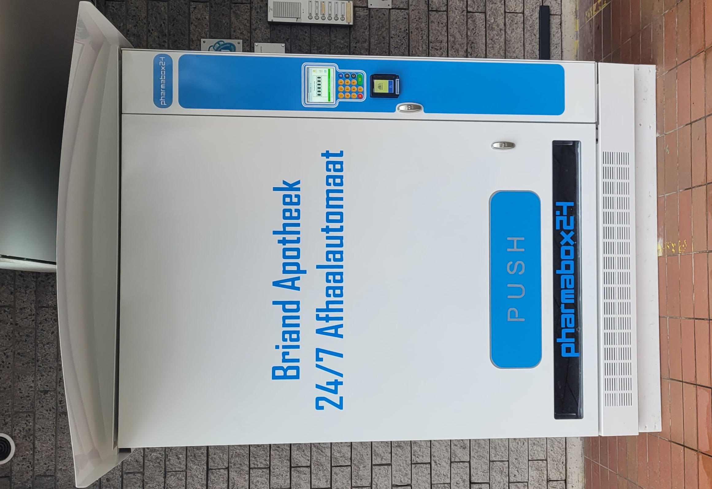 Konkurentsiamet hakkab Eestis apteegiautomaatide turul silma peal hoidma