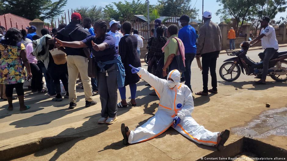 Ebola puhang Kongo Demokraatlikus Vabariigis: terviseametnikud plaanivad vaktsineerimist