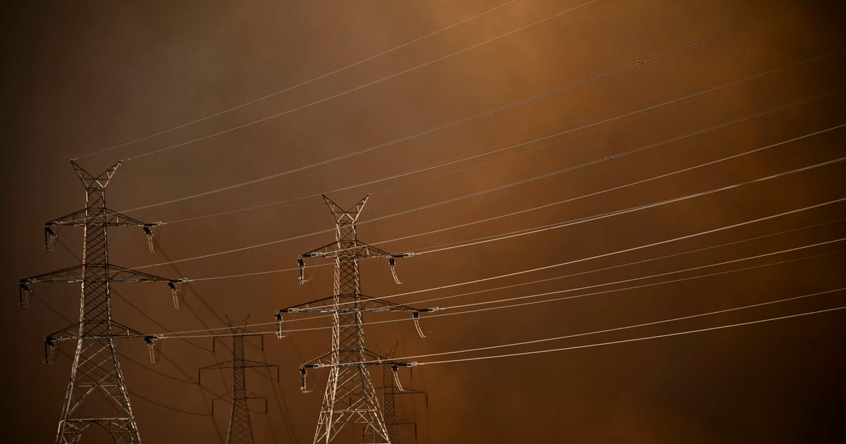 Kreeka elektrivõrgu vananemine soodustab katastroofilisi metsatulekahjusid