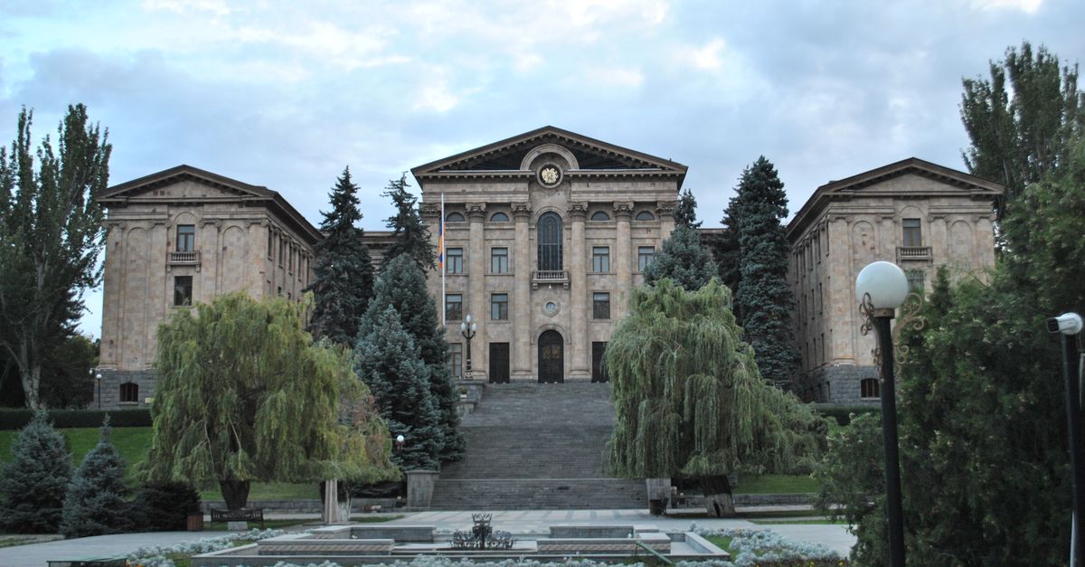 ЕС и Армения проводят исторический саммит