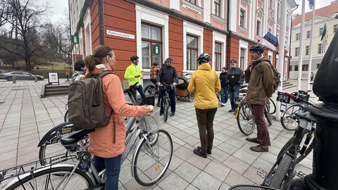 Tartu tudengid teevad ühiskonda rattavõrgu tutvustamiseks