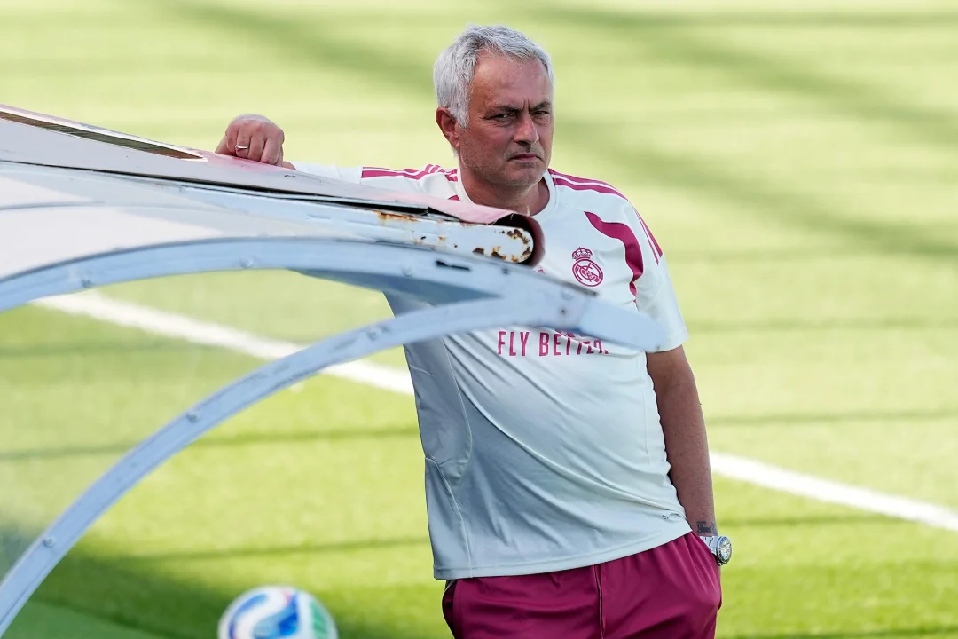 José Mourinho naaseb Madridi Reali peatreeneriks