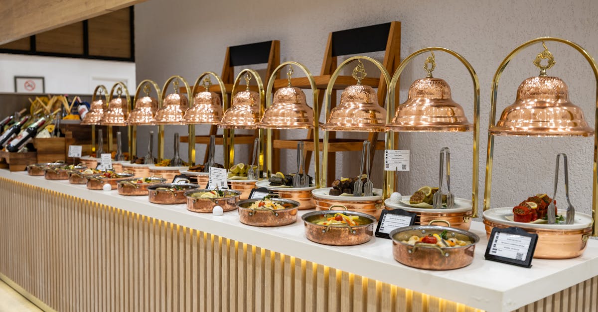 Greek Restaurant Chain Struggles with Rising Costs