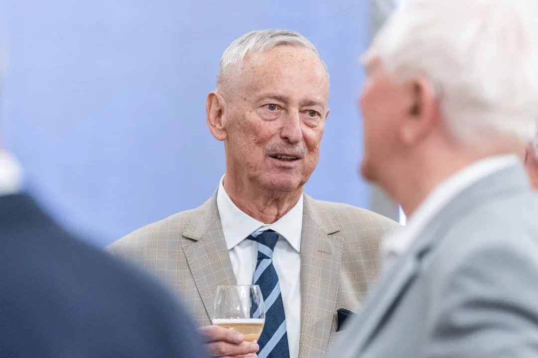 Siim Kallas avas Tallinnas antud intervjuus pere traagilist minevikku