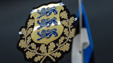 Abikaasa tapmisega süüdistatava mehe ennetähtaegne vabastamine arutlemisel