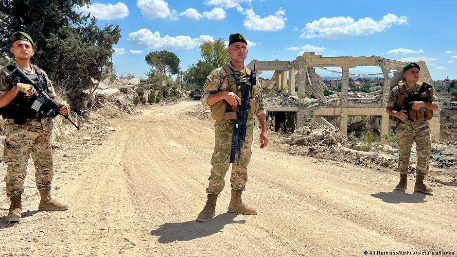 Iisrael vabastas esimese viiest Liibanoni vangi Tüüroses