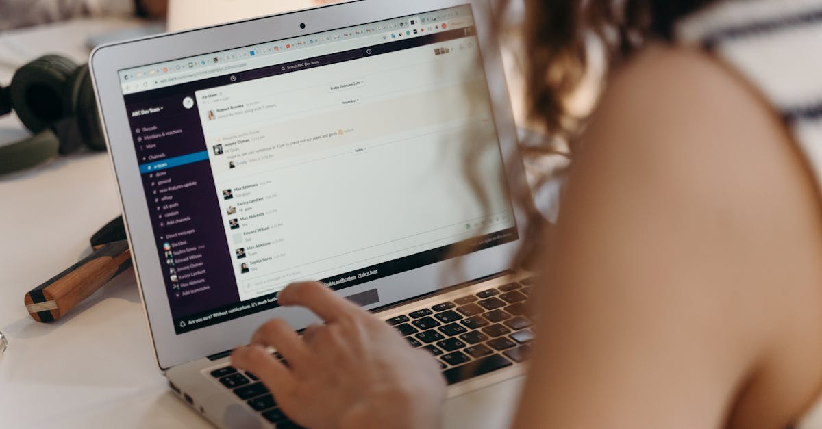 Gmail Gets AI-Powered Email Summaries for Workplace