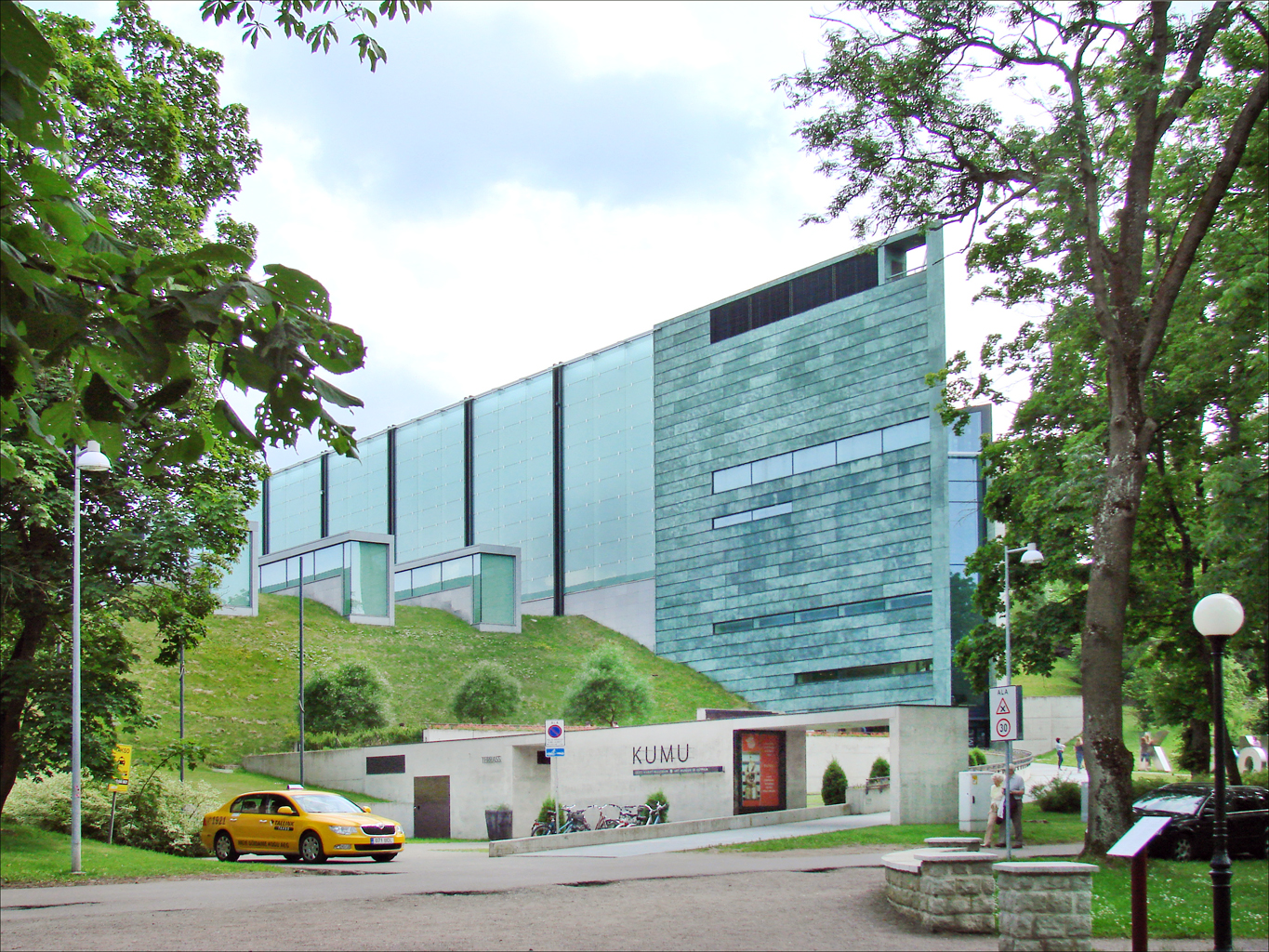 Kumu direktor Kadi Polli: muuseum peab olema ühiskonna dialoogi algataja