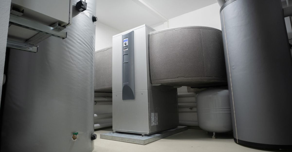 UK Minister Plans £100 Heating Aid for Lower-Income Households