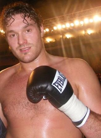 Tyson Fury alistas Taimaal Mariusz Wachi ja valmistub matšiks Anthony Joshuaga