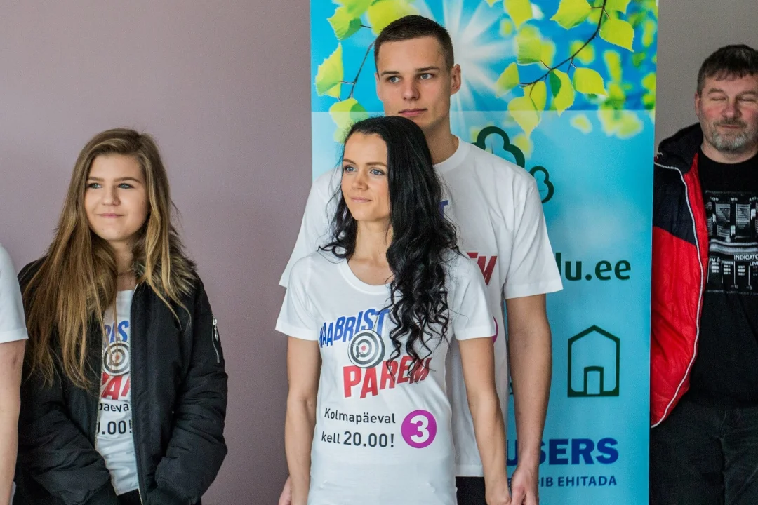 Jana ja Siim-Sten Palm tähistasid Harjumaa pulmast alguse saanud kooselu kaheksandat aastapäeva