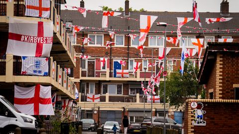 Suurbritannias puhkes MM-i eel tuline vaidlus Inglismaa lippude pärast
